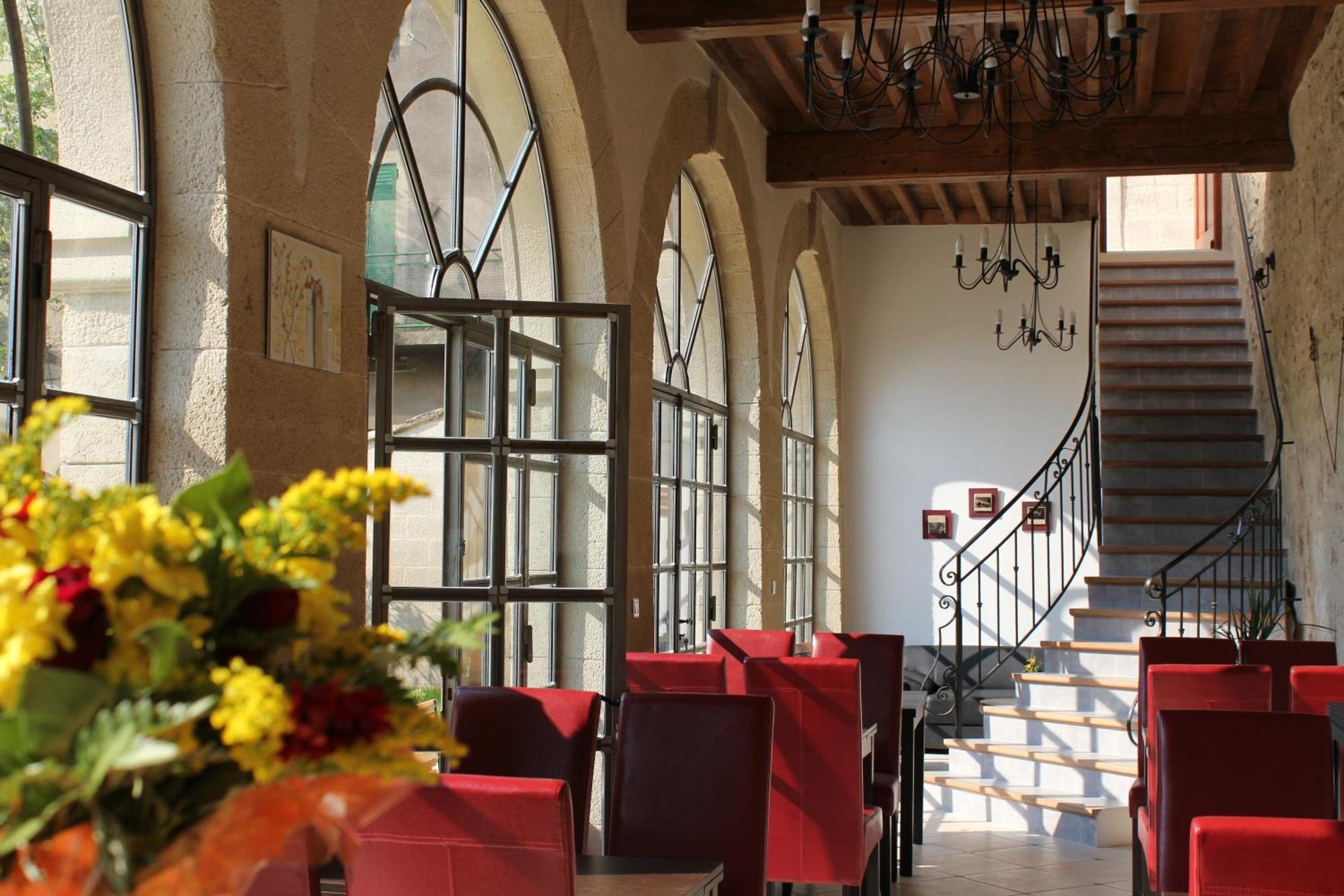 Les Galeries De Beaulac Pezenas Exterior photo