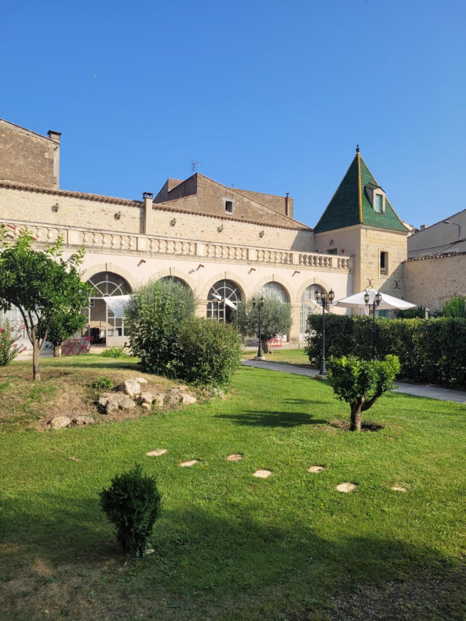 Les Galeries De Beaulac Pezenas Exterior photo